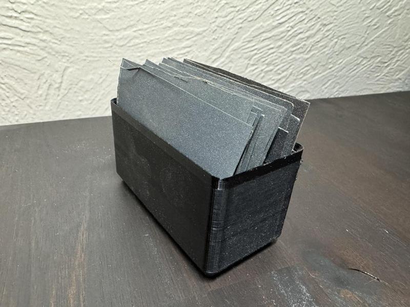 Gridfinity Sandpaper Bin