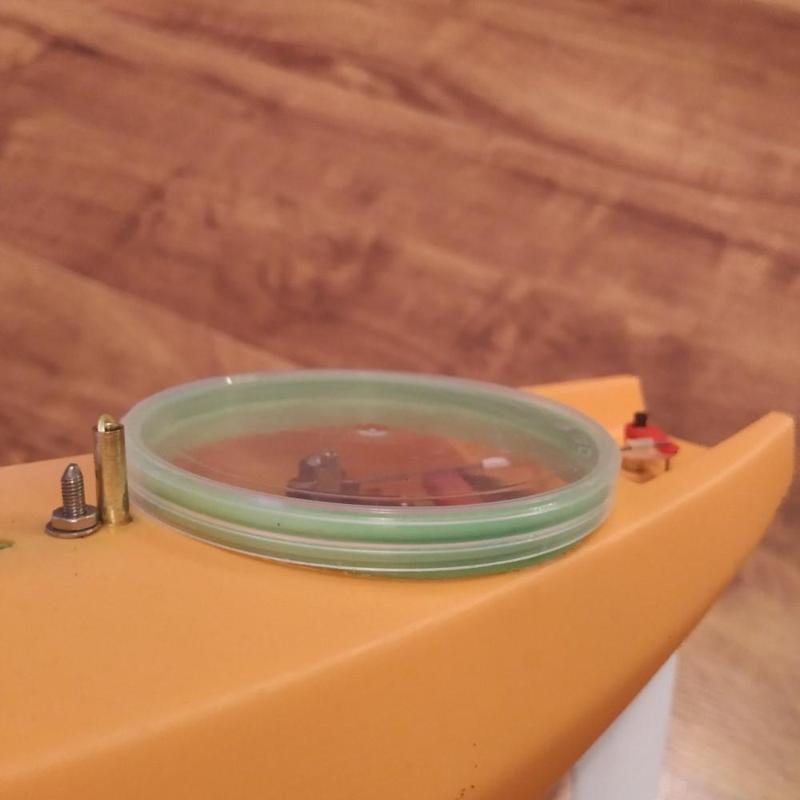 Hatch ring for the Pringles lid for Green Hornet Footy sailboat