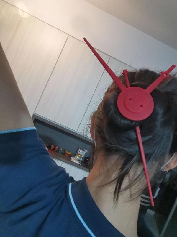 Clock hairpin / hairstick