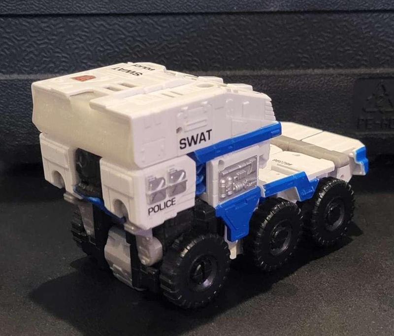 Transformers Combiner Wars Rook - Cybertronic Truck Mode Parts