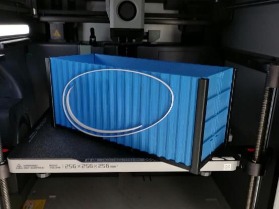 20-FOOT SHIPPING CONTAINER