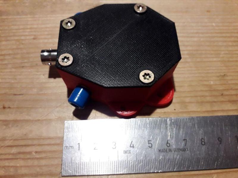 Endfed Antenne, Balun Gehäuse