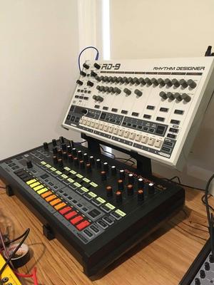 Behringer RD-8 RD-9 RD-6 TD-3 stand