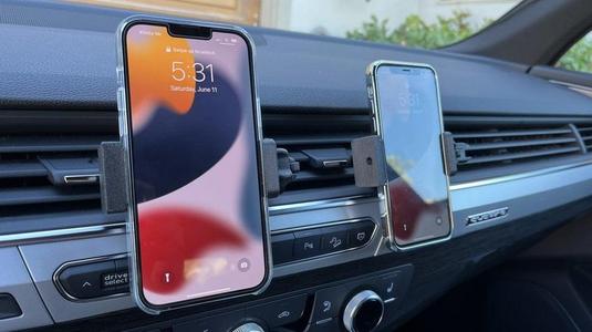 Car phone holder, car phone mount