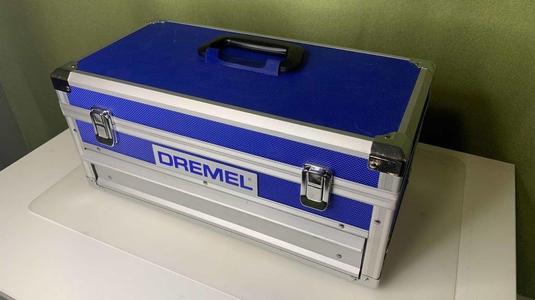 Dremel toolbox repair handle