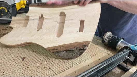 Custom Bass Guitar Body