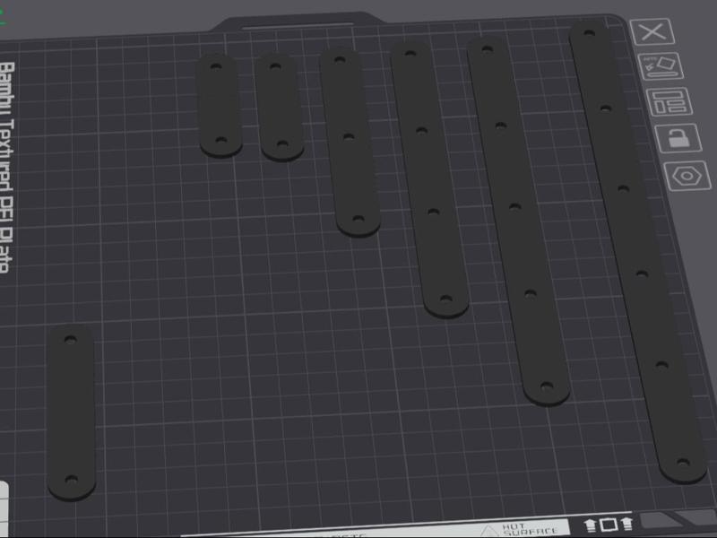 Assortment of screw-on straps