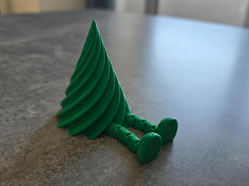 Articulated Christmas Tree 2