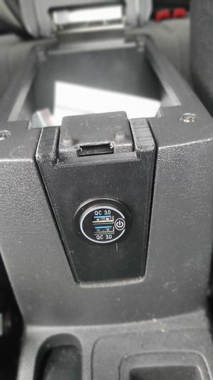 Plug for armrest Jeep Compass 2015