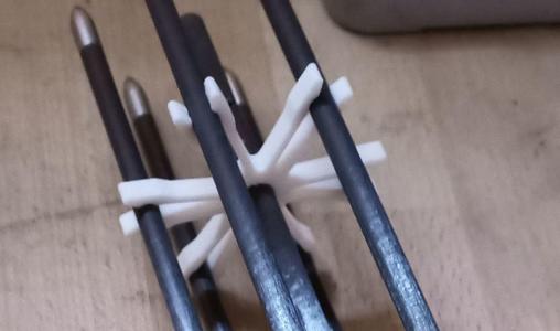 Arrow clip