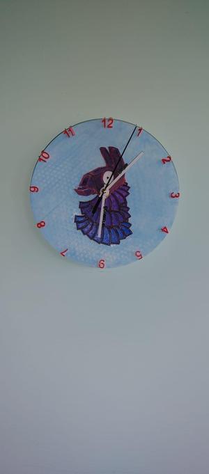 Wall clock Ilama