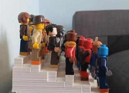 Minifigures supports   