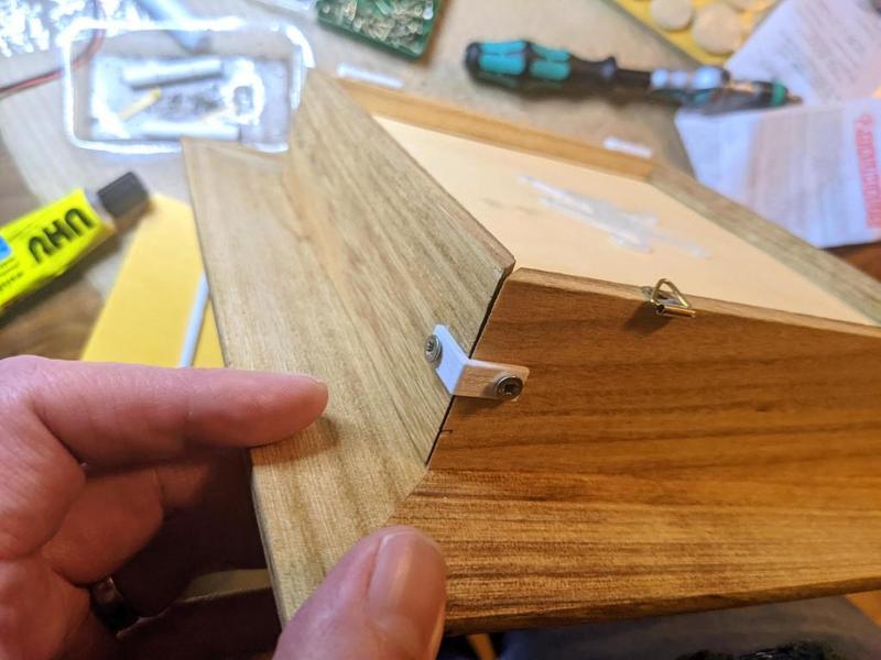 Tiny 90 degrees angle