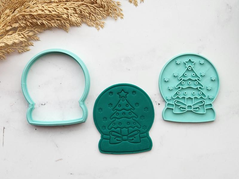 Large Snowglobe Cookie Cutter