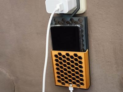 Handy Phone Charging Holder – No Supports Needed!
