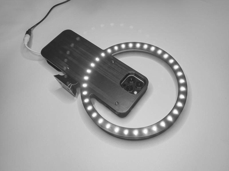 iPhone 13 Pro Max Ring Light