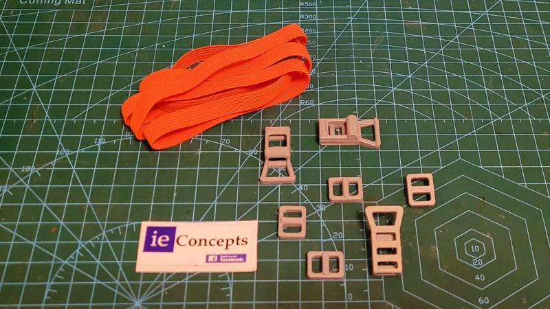 1:10 Scale Ratchet and Buckle  -  SCX10 - Diorarma - Scale Garage