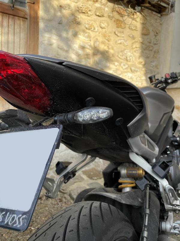 Obturateurs passage de roue topcase moto // Motorbike top case wheel arch covers