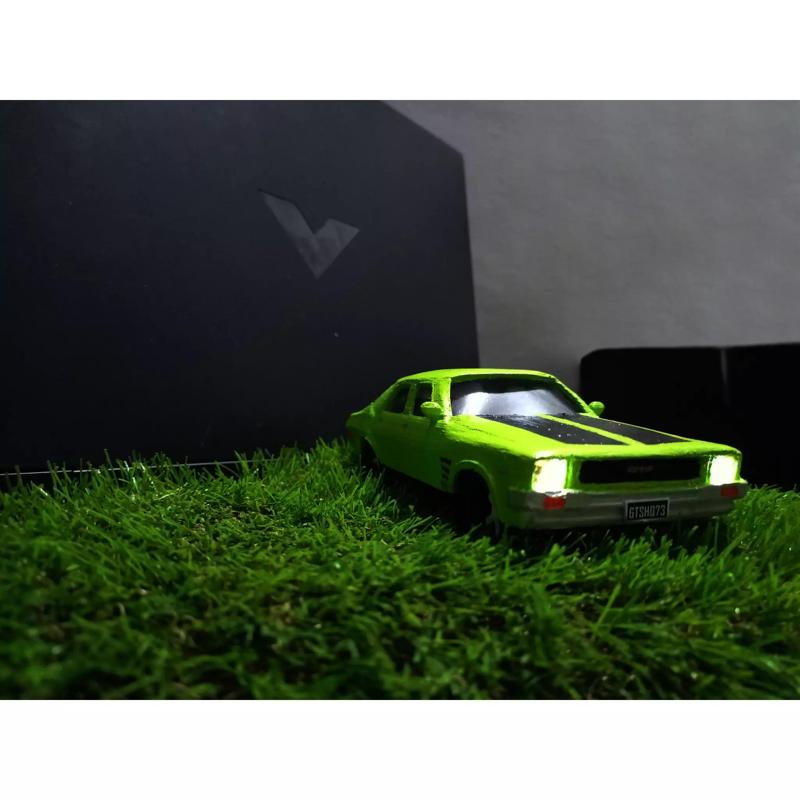 HQ HOLDEN MONARO 1973 4 DOOR GTS INTERIOR WHEELS- MINIATURE CAR