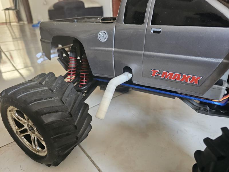 Traxxas T maxx Exhaust Deflector (Extension Tube)