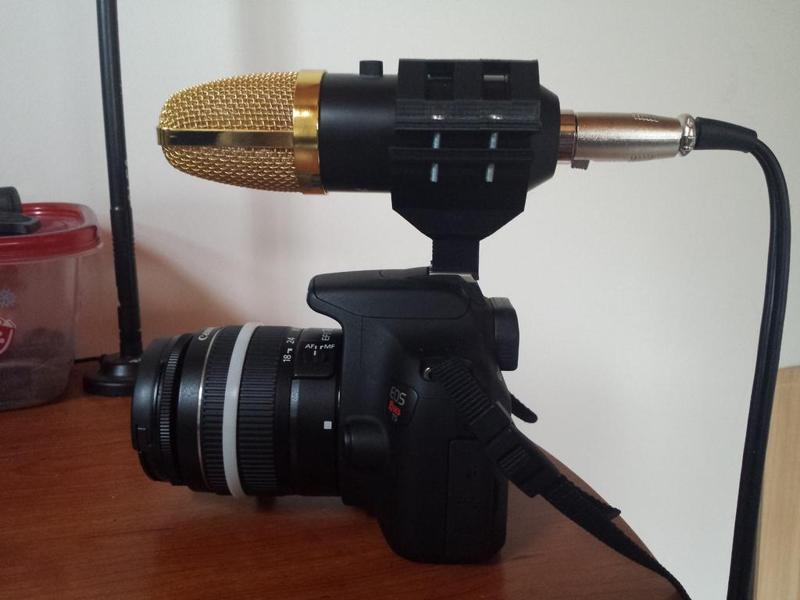 Canon DSLR custom USB mic holder