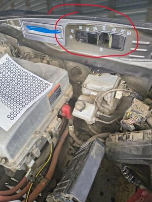 Air intake guide into the car (Nissan Leaf 2013) interior for the heater ((VEVOR 5 kilowatt 12V))