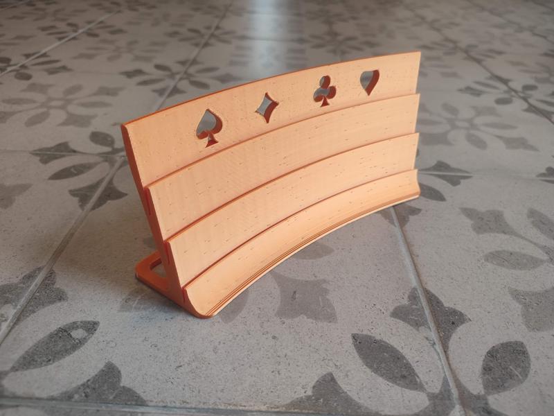 Game card holder V2