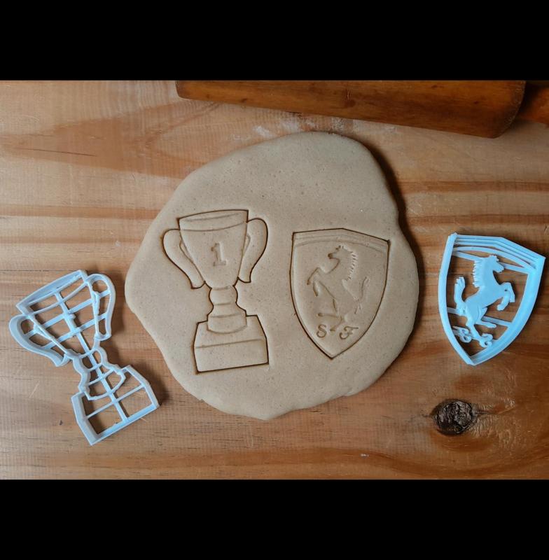 x2 Ferrari Shield and Racing Trophy - Cookie cutter, dough - race, formula 1