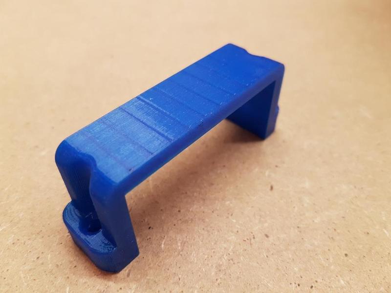 Traxxas TQi RC holder for transport box