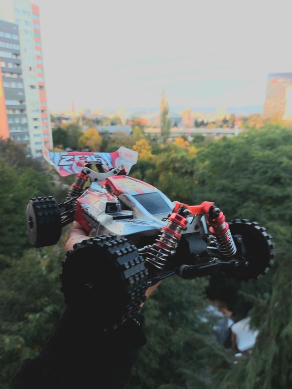 WLToys 144001 Tire with spikes