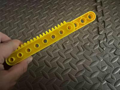 Compatible with Duplo large particle Lego 8-hole rack