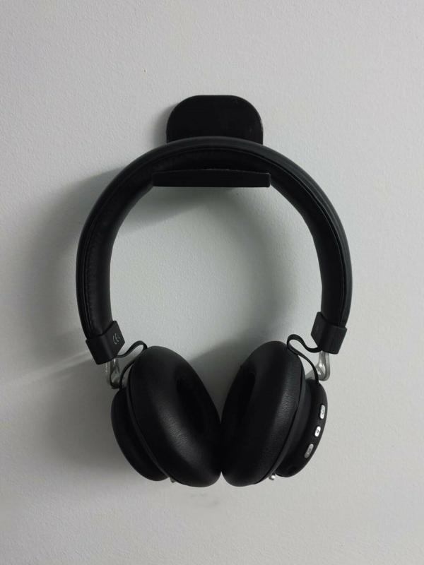 CUSTOM HEADSET STAND