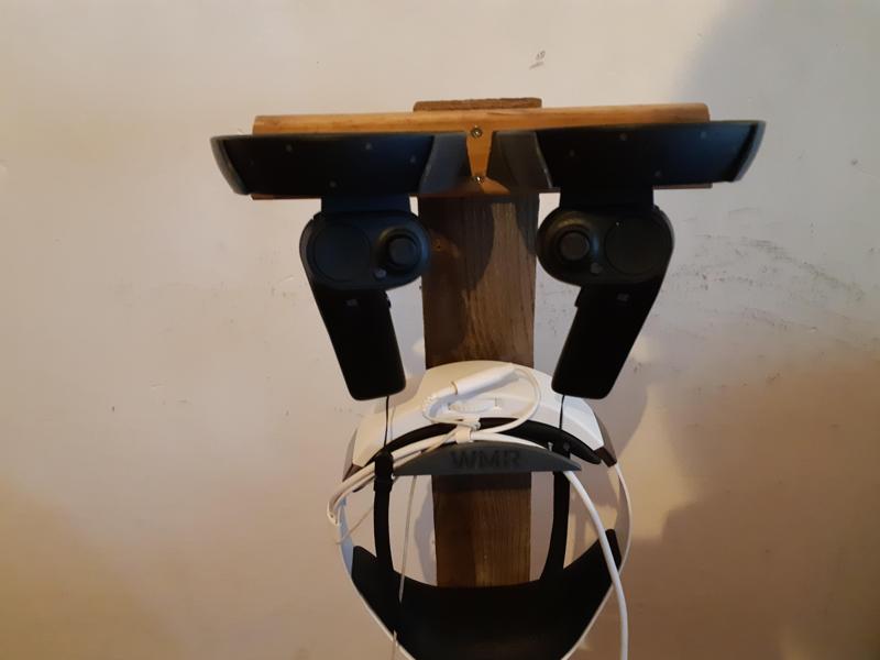windows mixed reality vr headset hanger