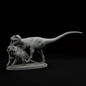 Gorgosaurus vs Styracosaurus 1-35 scale pre-supported