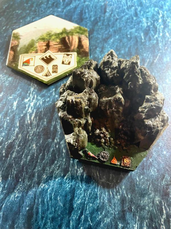 Tile Island 3D Mountains - Robinson Crusoe: Adventures on the cursed island - board game lucified