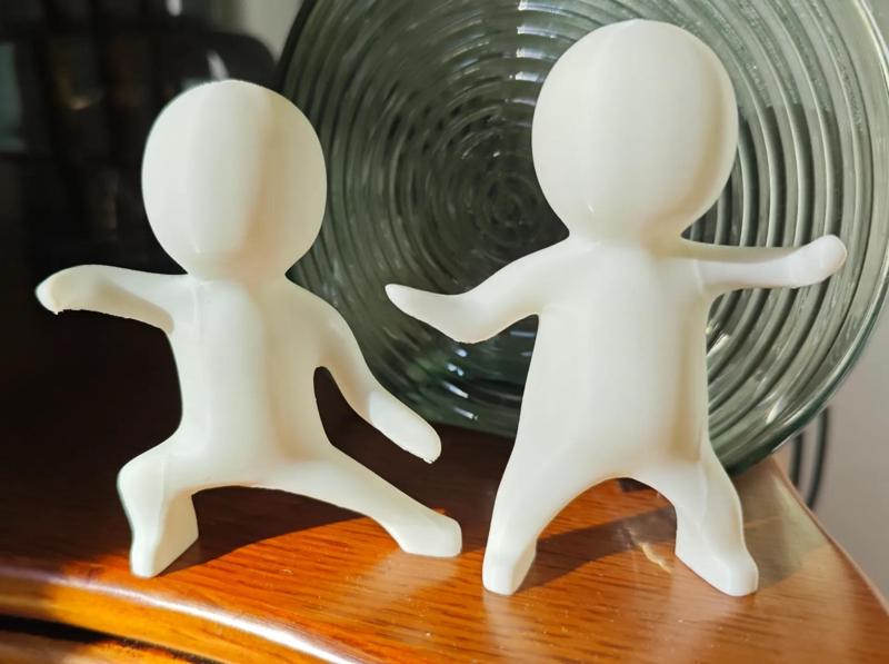 Tai Chi Figure 02 03