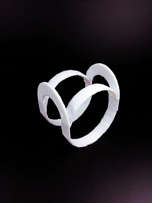 Space-Saving Condiment Holder