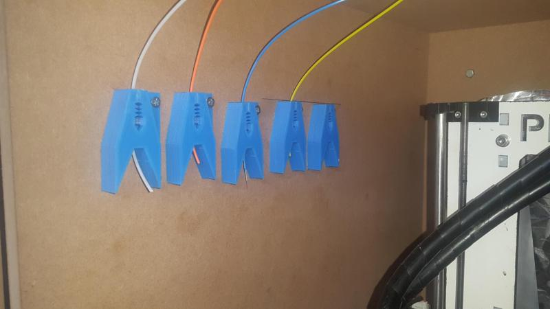 1.75mm Filament Clip