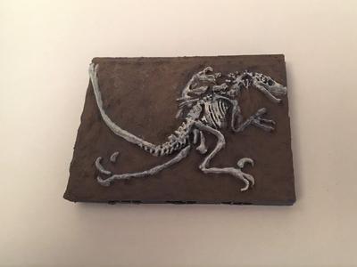 Velociraptor Miniature Fossil with Openlock