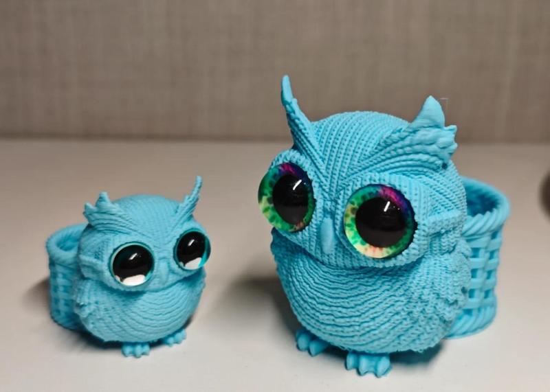 Knit Biomimetic Owl with Backpack