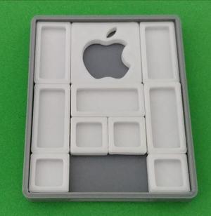 Klotski sliding block puzzle