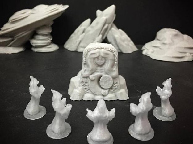 Roadside Shrine to Vanys (15mm/18mm/28mm scale)