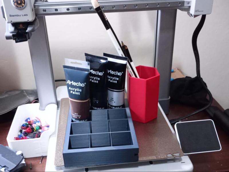 Acrylic Colors Holder