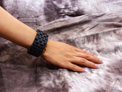 Flexible Bracelet V55