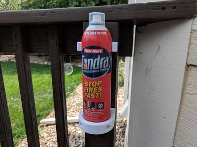 First Alert AF400 Tundra Fire Extinguisher Mount