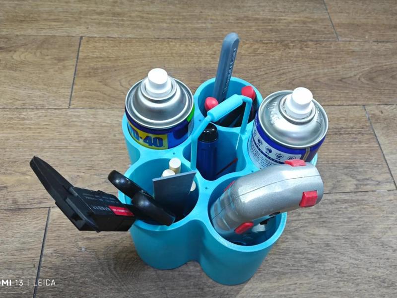 WD-40 carrying basket