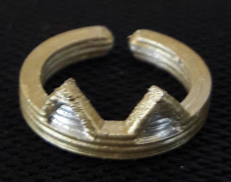 bague oreille de chat