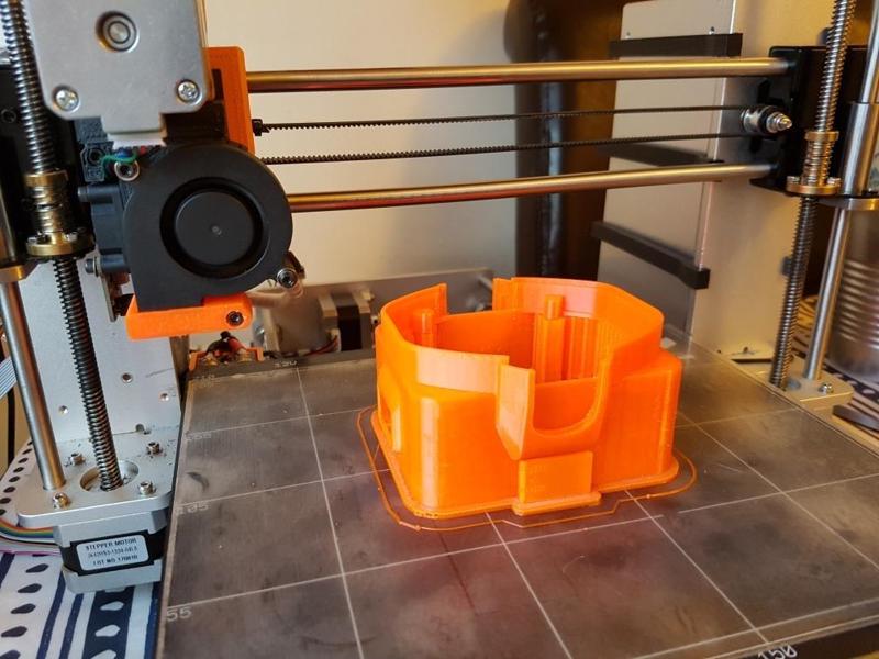 Li-Ion case for MAKITA 6281DWPE 14.4V (Repaired STL)