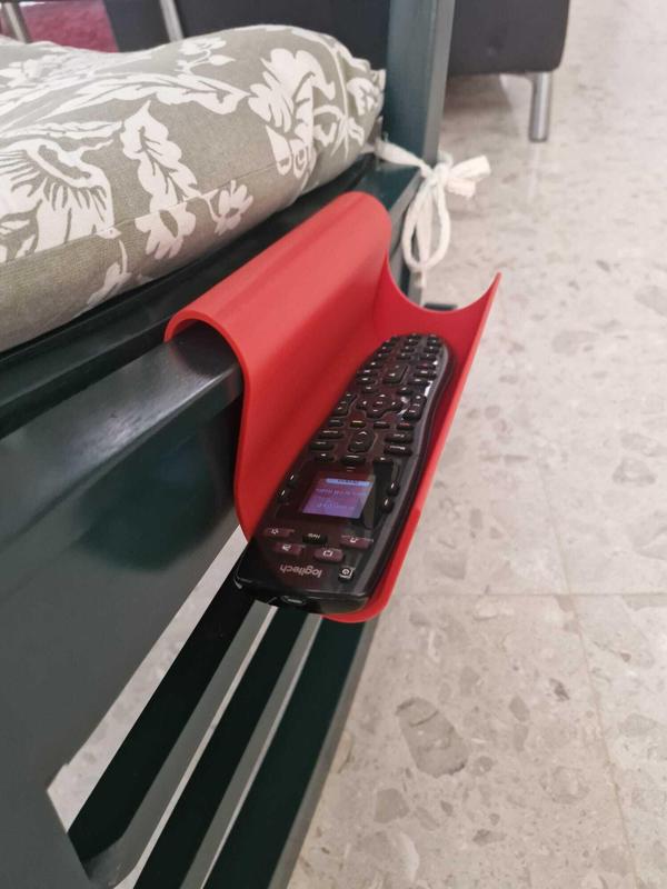 3D-Printed Rocking Chair Hanger for Remote Controls & Phones