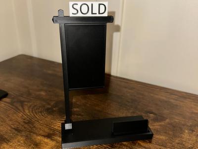 Vertical Realtor Business Card Display